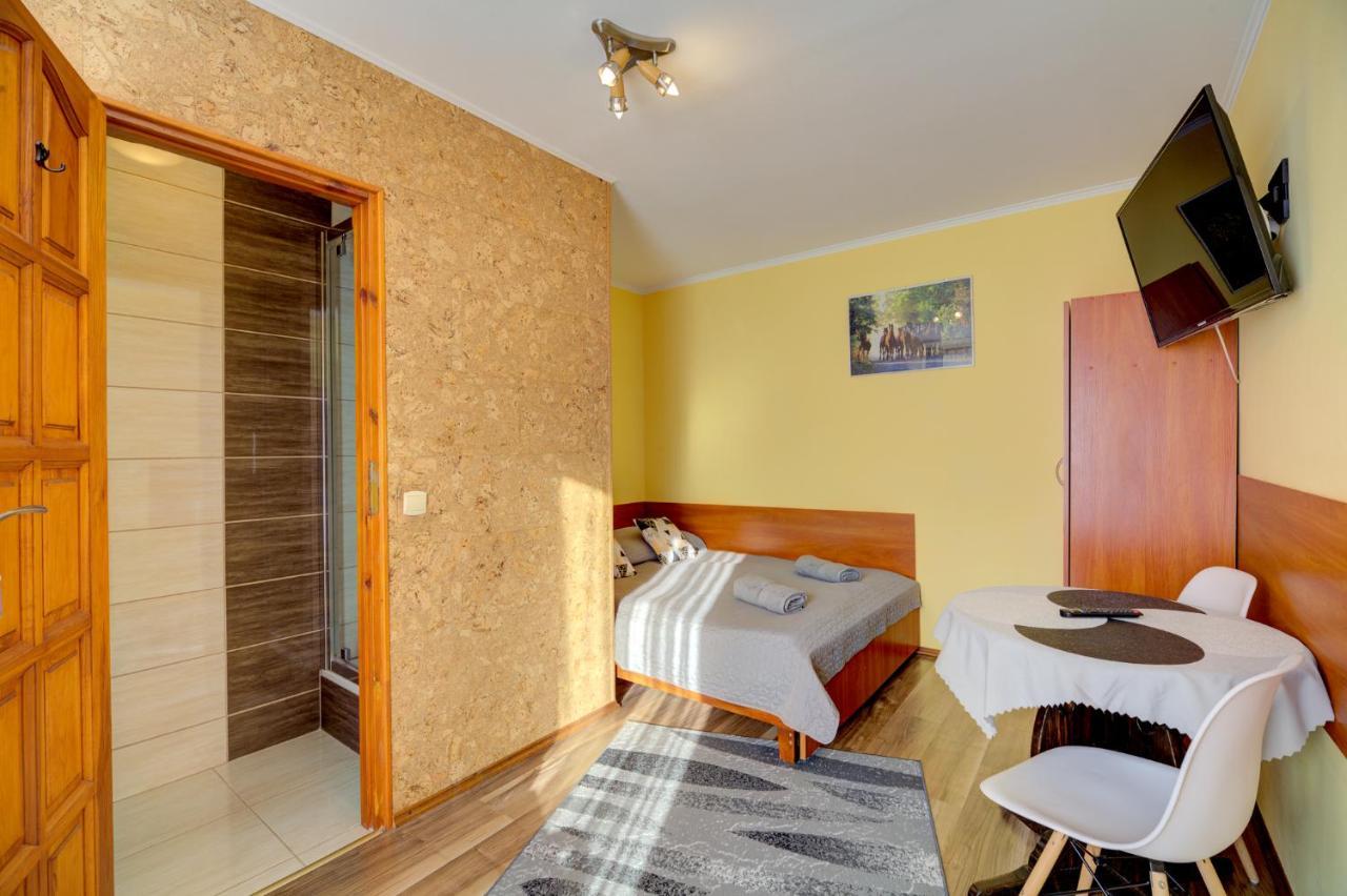 U Artura Homestay *
